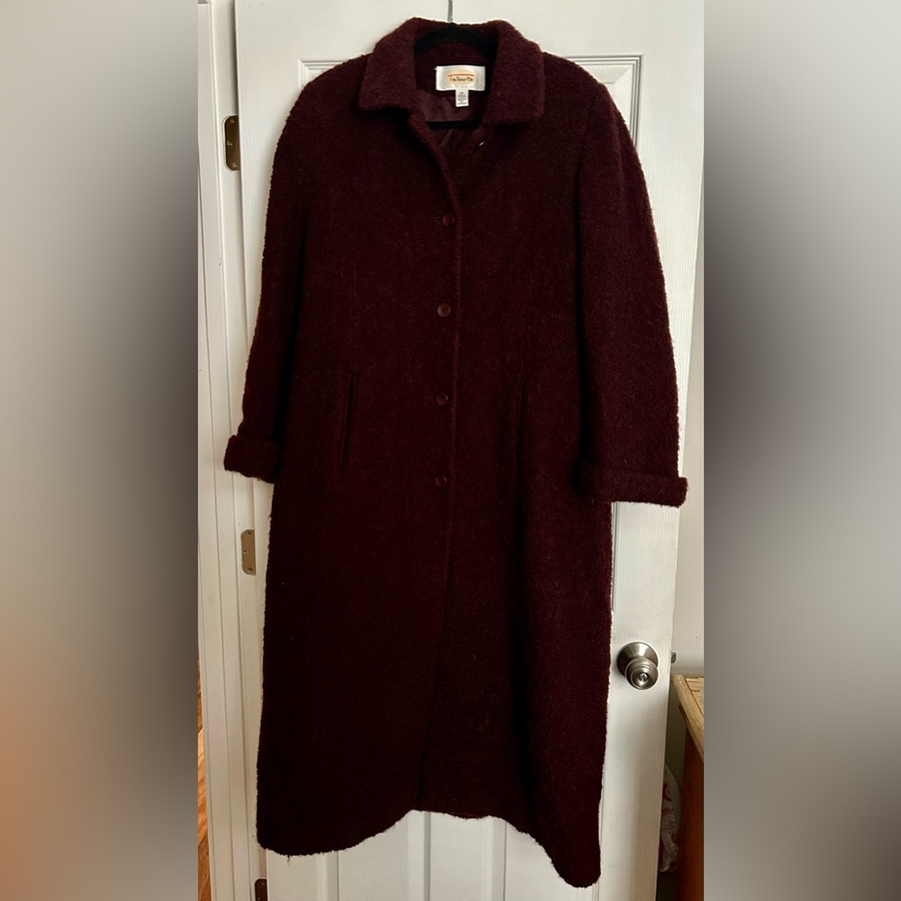 Talbots Vintage Burgundy Wine Boucle’ Long Elegant Wool Blend Overcoat Size 14